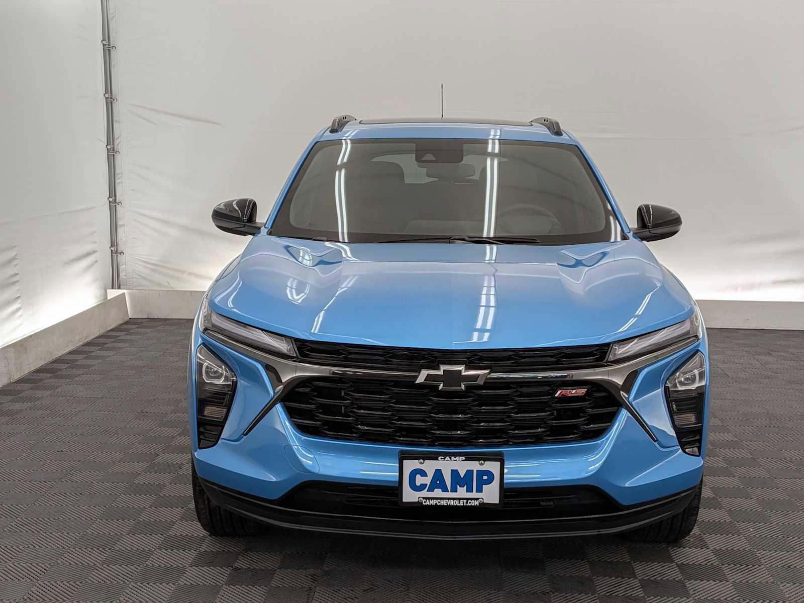 New 2025 Chevrolet Trax RS w/ Sunroof Package image 9