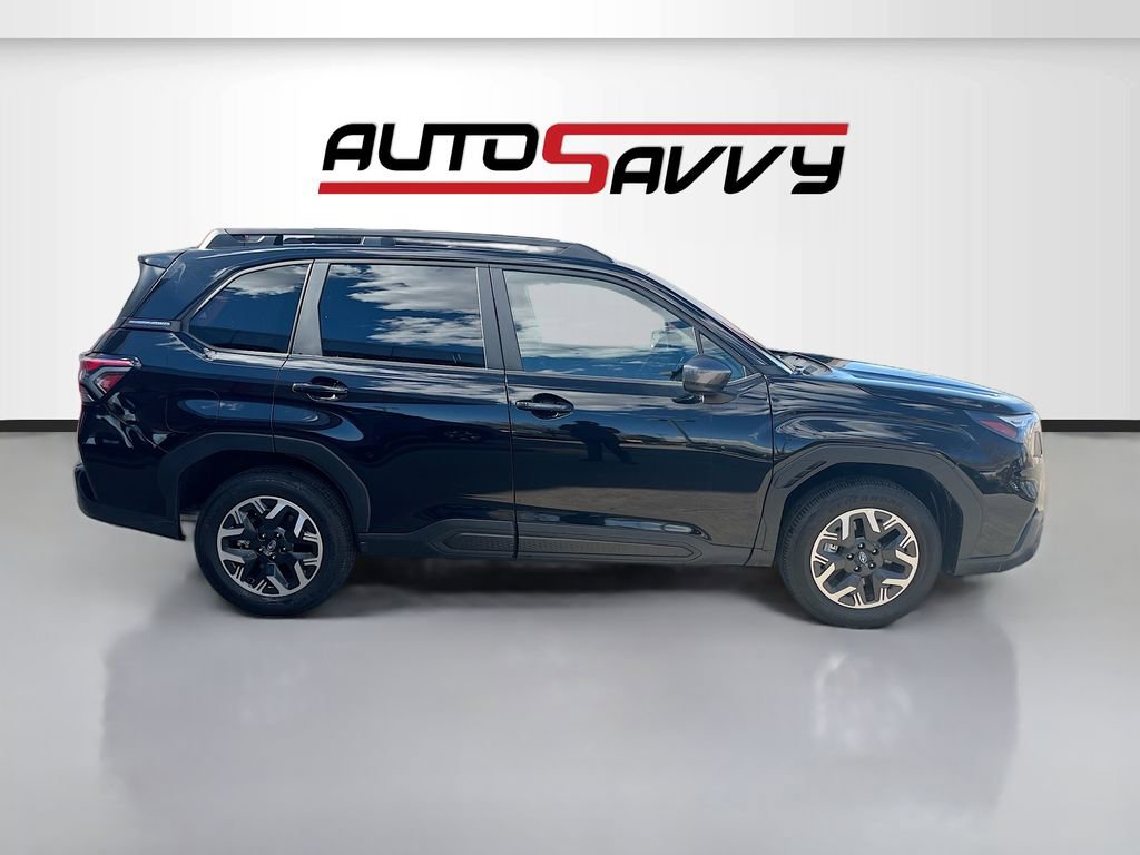 Used 2025 Subaru Forester Premium w/ Convenience Package #1 image 8