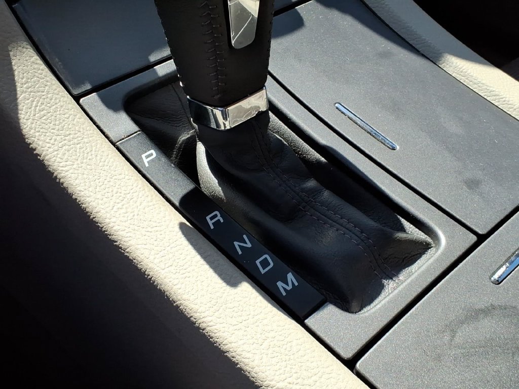 Used 2011 Ford Taurus SEL w/ 201A Rapid Spec Order Code FWD image 21
