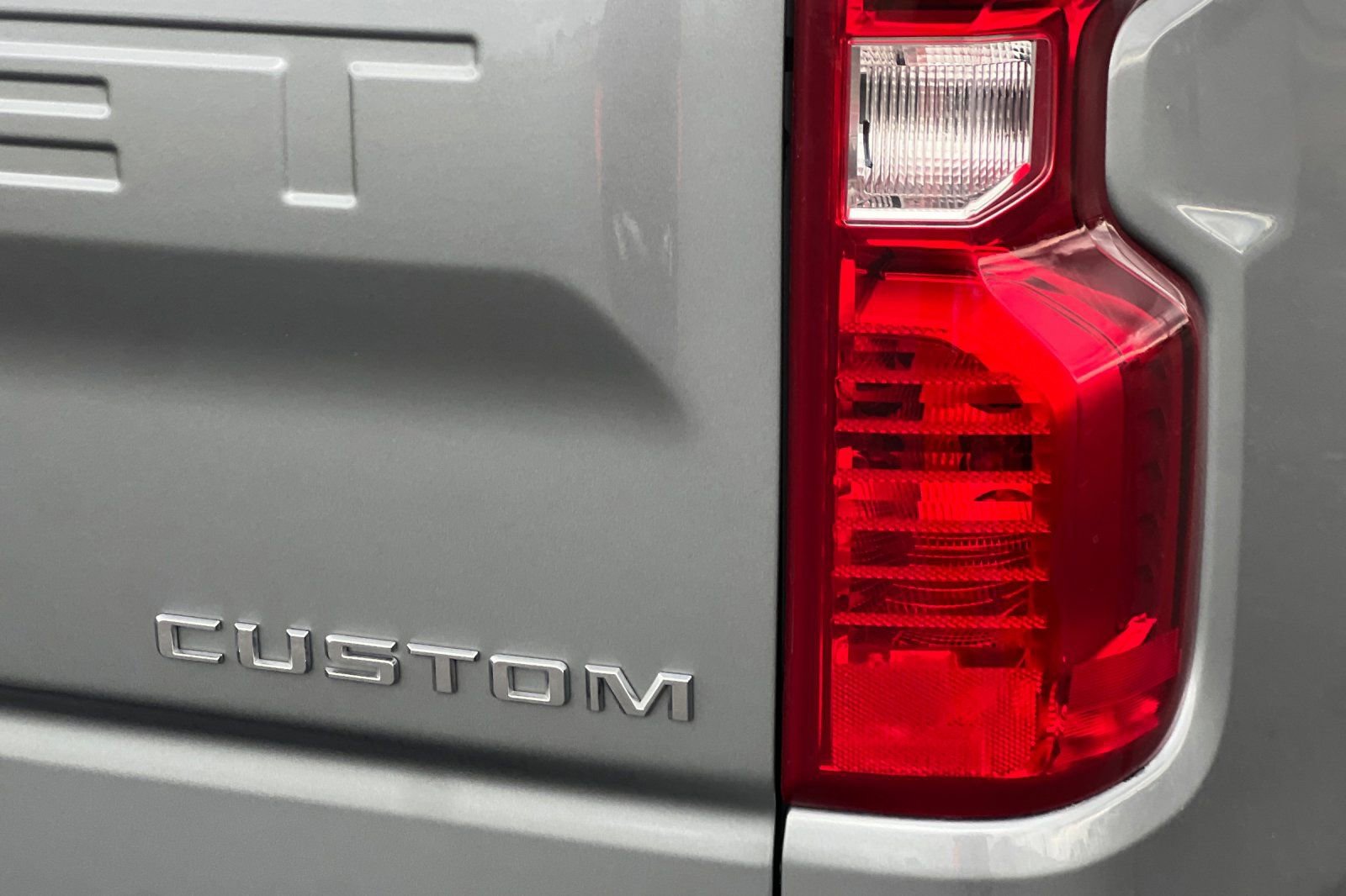 Used 2023 Chevrolet Silverado 1500 Custom AWD/4WD image 25