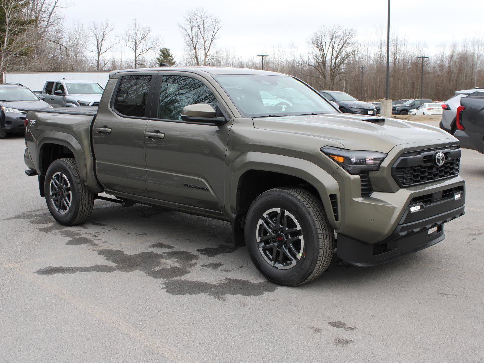 New 2026 Toyota Tacoma TRD Sport image 3