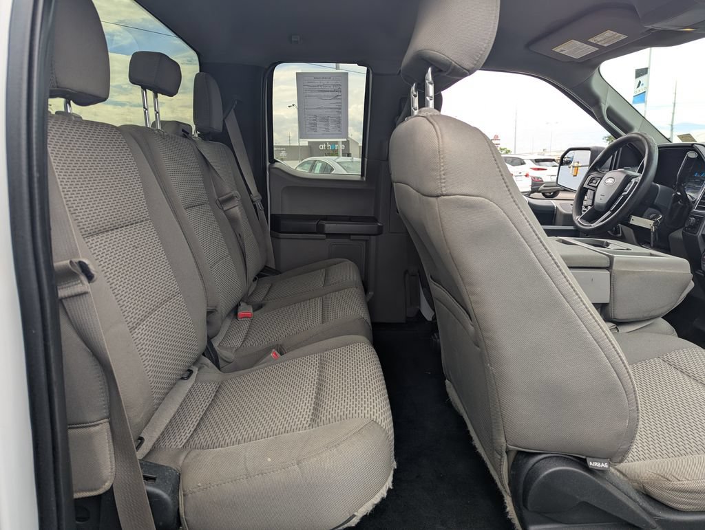 Used 2015 Ford F150 XLT AWD/4WD image 30