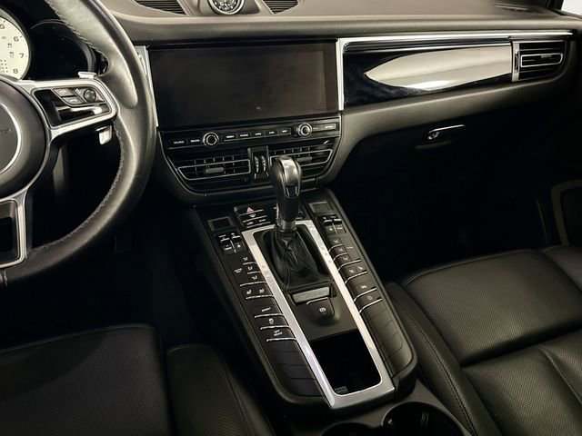 Used 2021 Porsche Macan S image 30