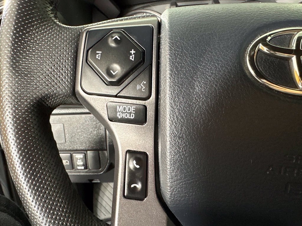 Used 2020 Toyota Tacoma TRD Sport w/ Technology Package AWD/4WD image 24