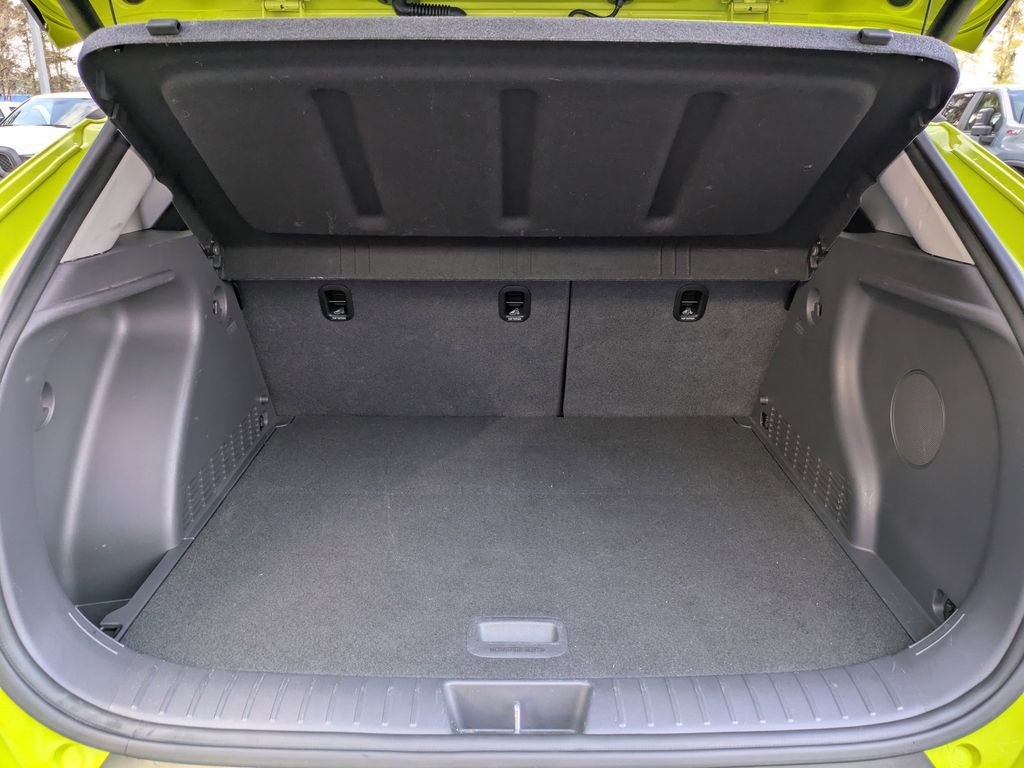 Used 2024 Hyundai Kona Limited image 13