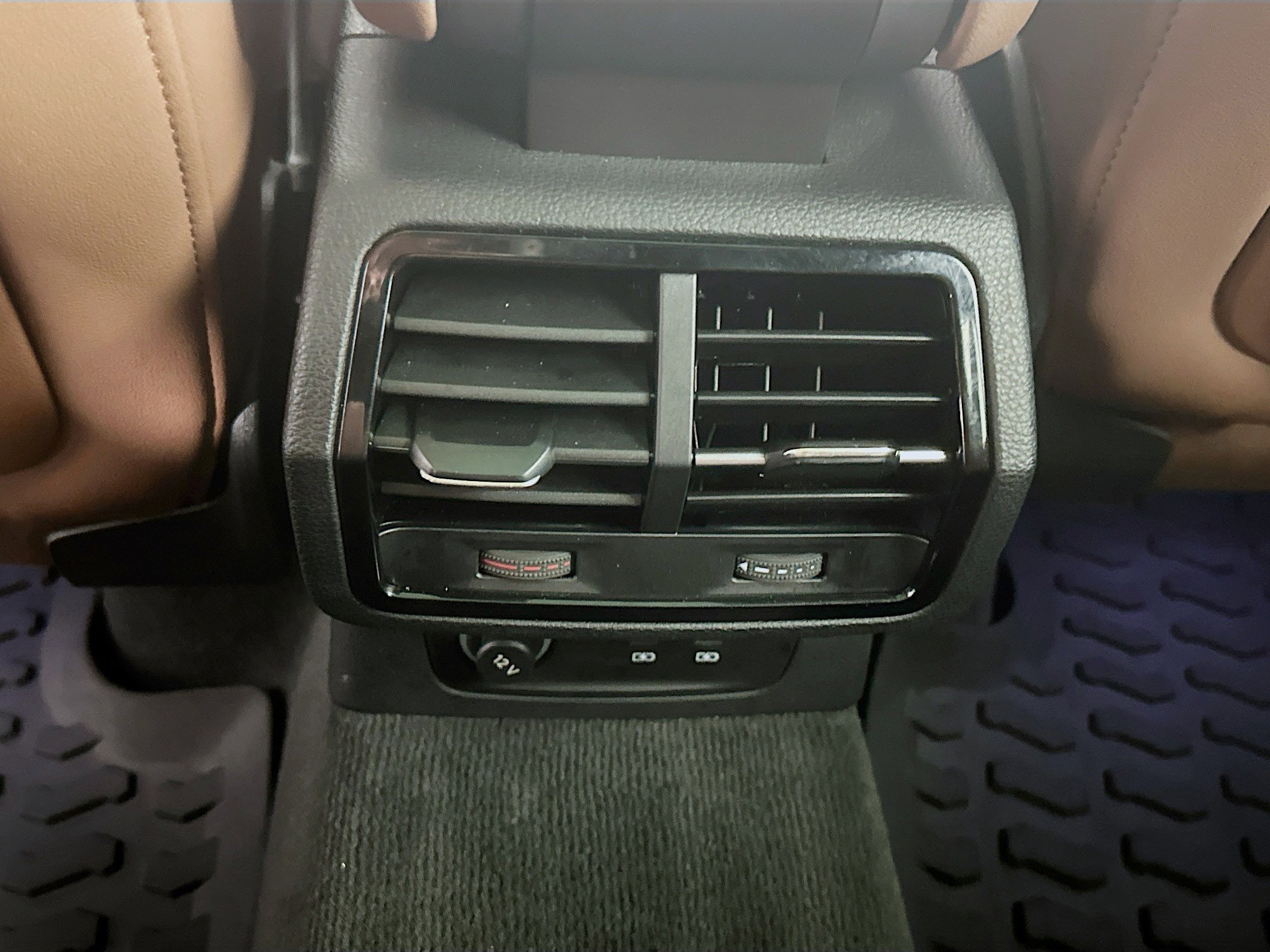 Used 2021 Audi Q3 2.0T Premium w/ Convenience Package AWD/4WD image 26