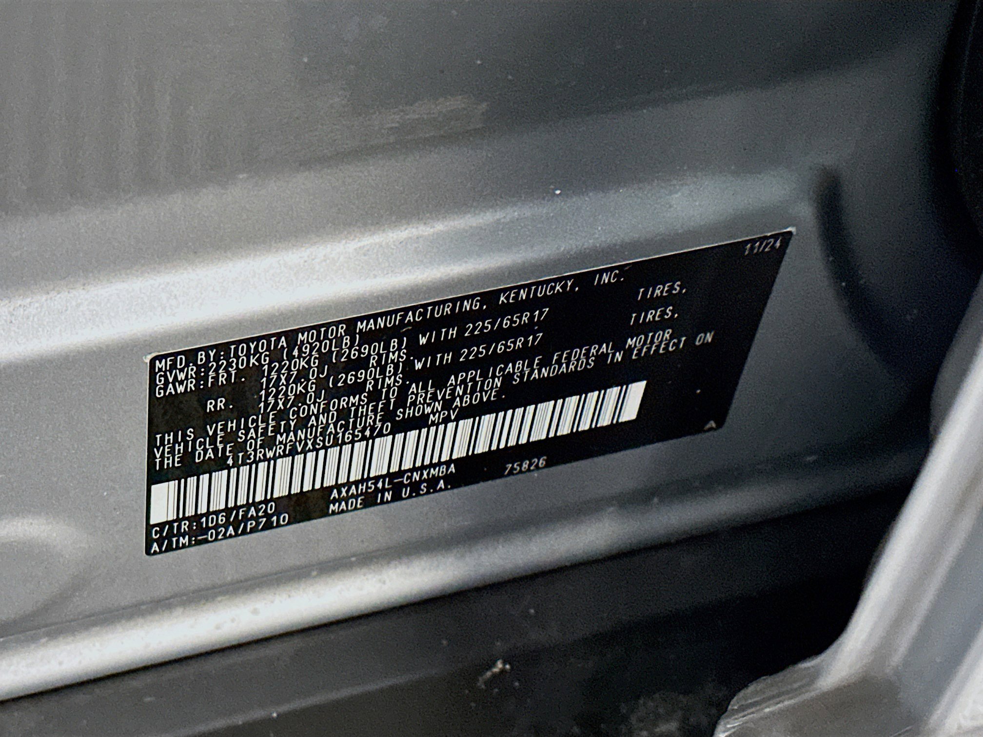 Used 2025 Toyota RAV4 XLE image 12