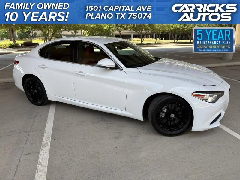 Used 2018 Alfa Romeo Giulia AWD image 1
