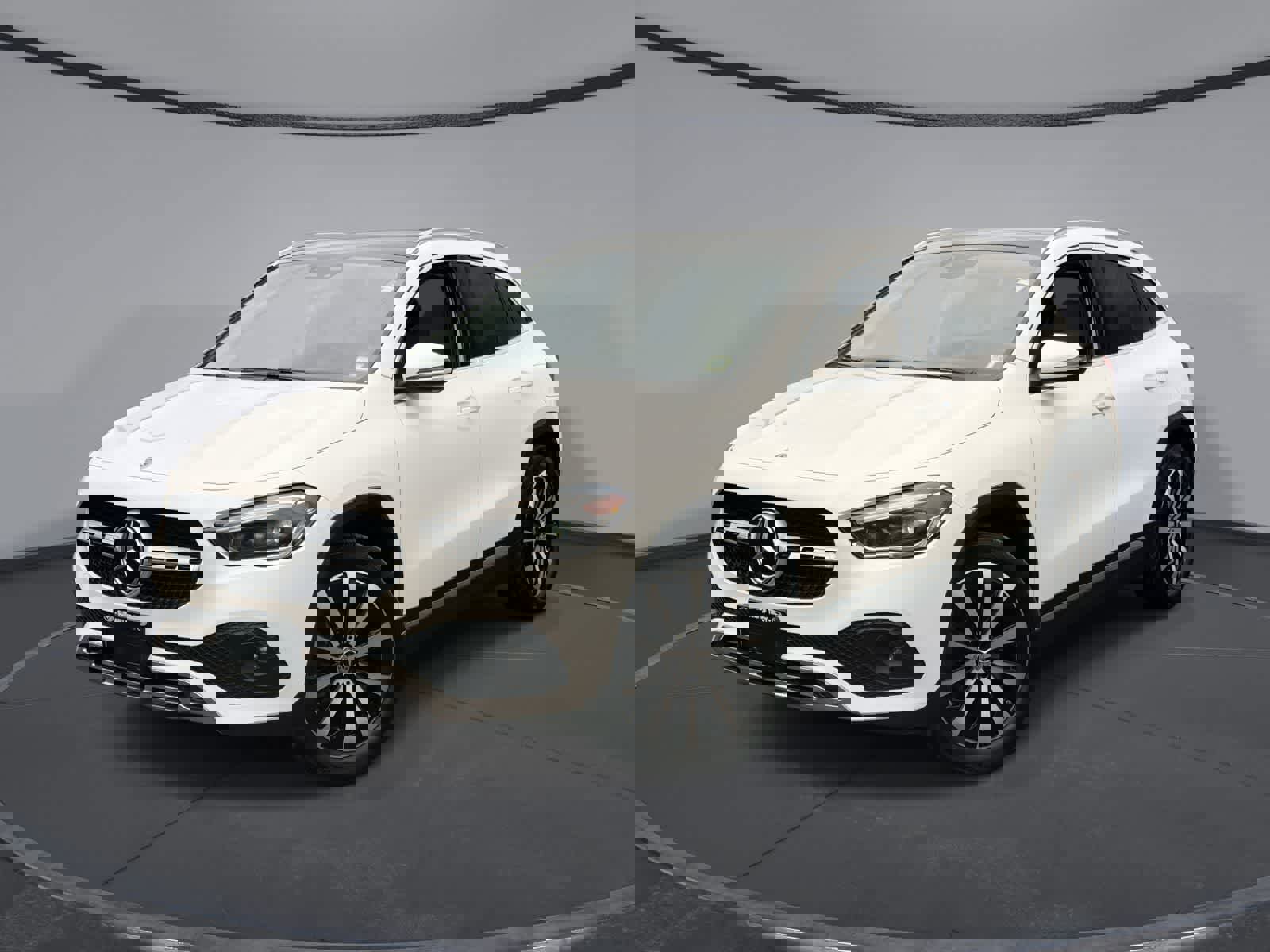 Used 2021 Mercedes-Benz GLA 250 4MATIC image 1