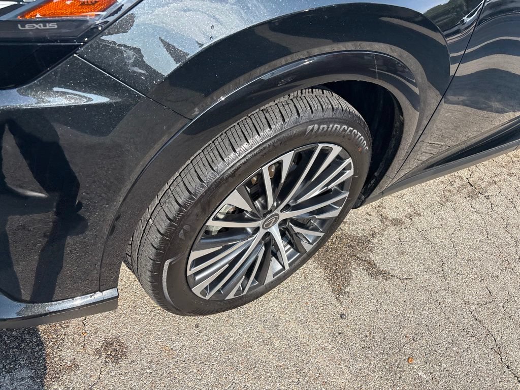 Used 2026 Lexus RX 350 Premium Plus w/ Accessory Package (Z1) FWD image 9