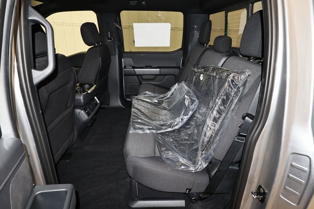New 2025 Ford F150 XLT w/ Equipment Group 302A MID image 12