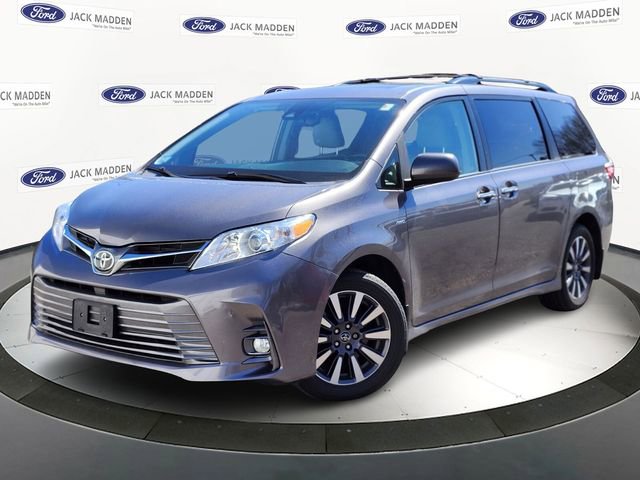 Used 2018 Toyota Sienna XLE Premium w/ Carpet Mat Package