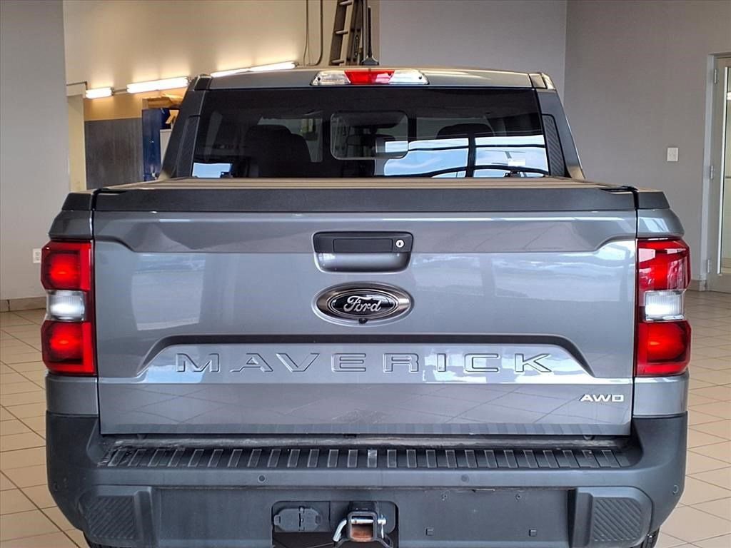 Used 2024 Ford Maverick Lariat w/ Black Appearance Package image 28