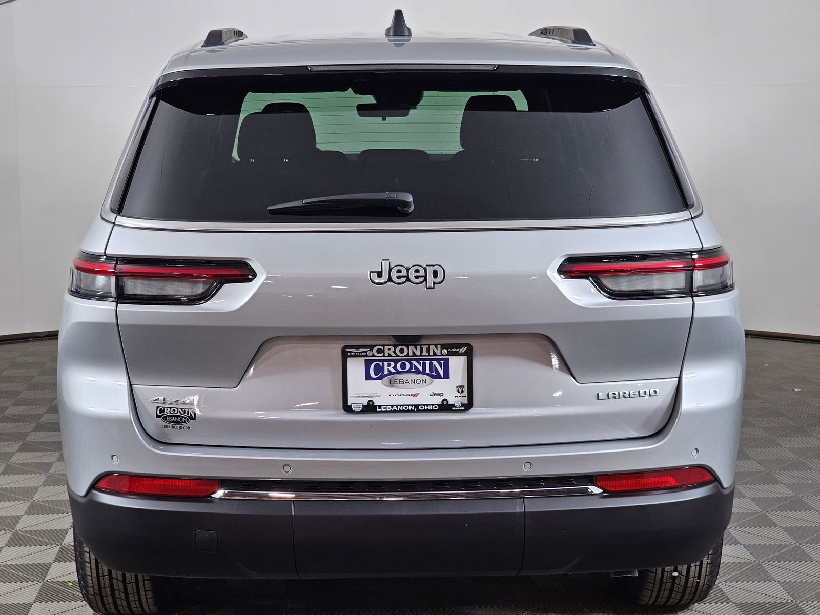 New 2025 Jeep Grand Cherokee L Altitude image 4