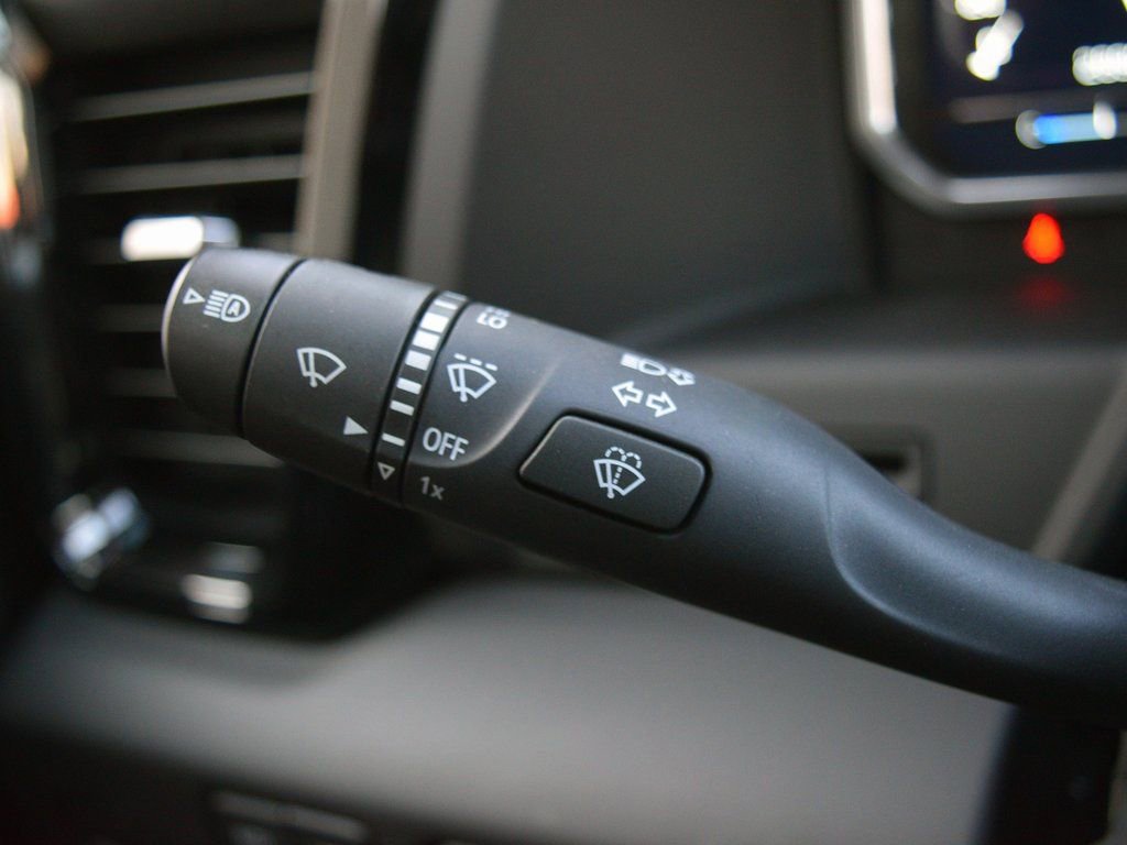 Used 2024 GMC Sierra 2500 AT4 w/ AT4 Preferred Package image 19