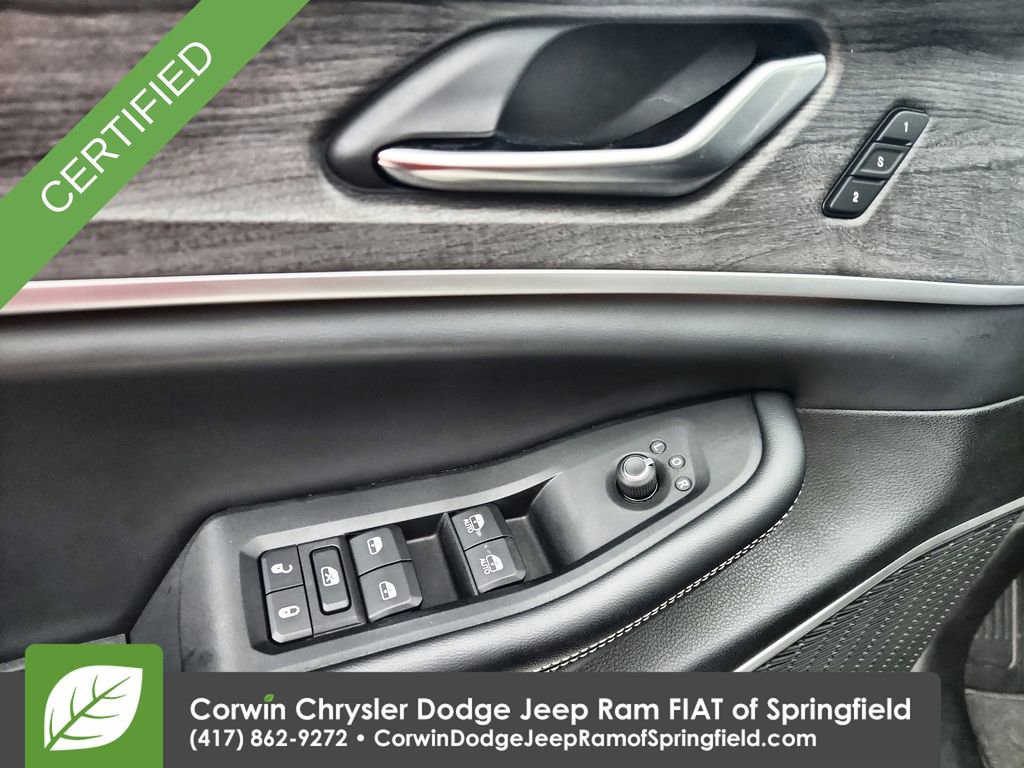 Certified 2022 Jeep Grand Cherokee Limited image 20