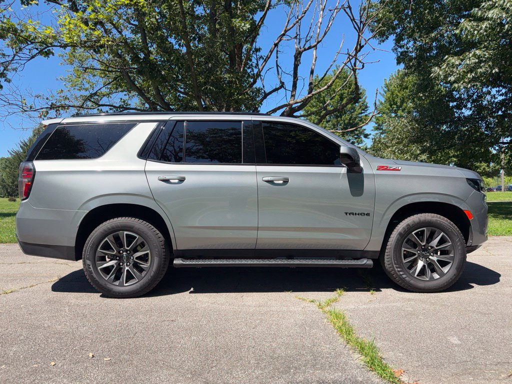Used 2023 Chevrolet Tahoe Z71 AWD/4WD image 3