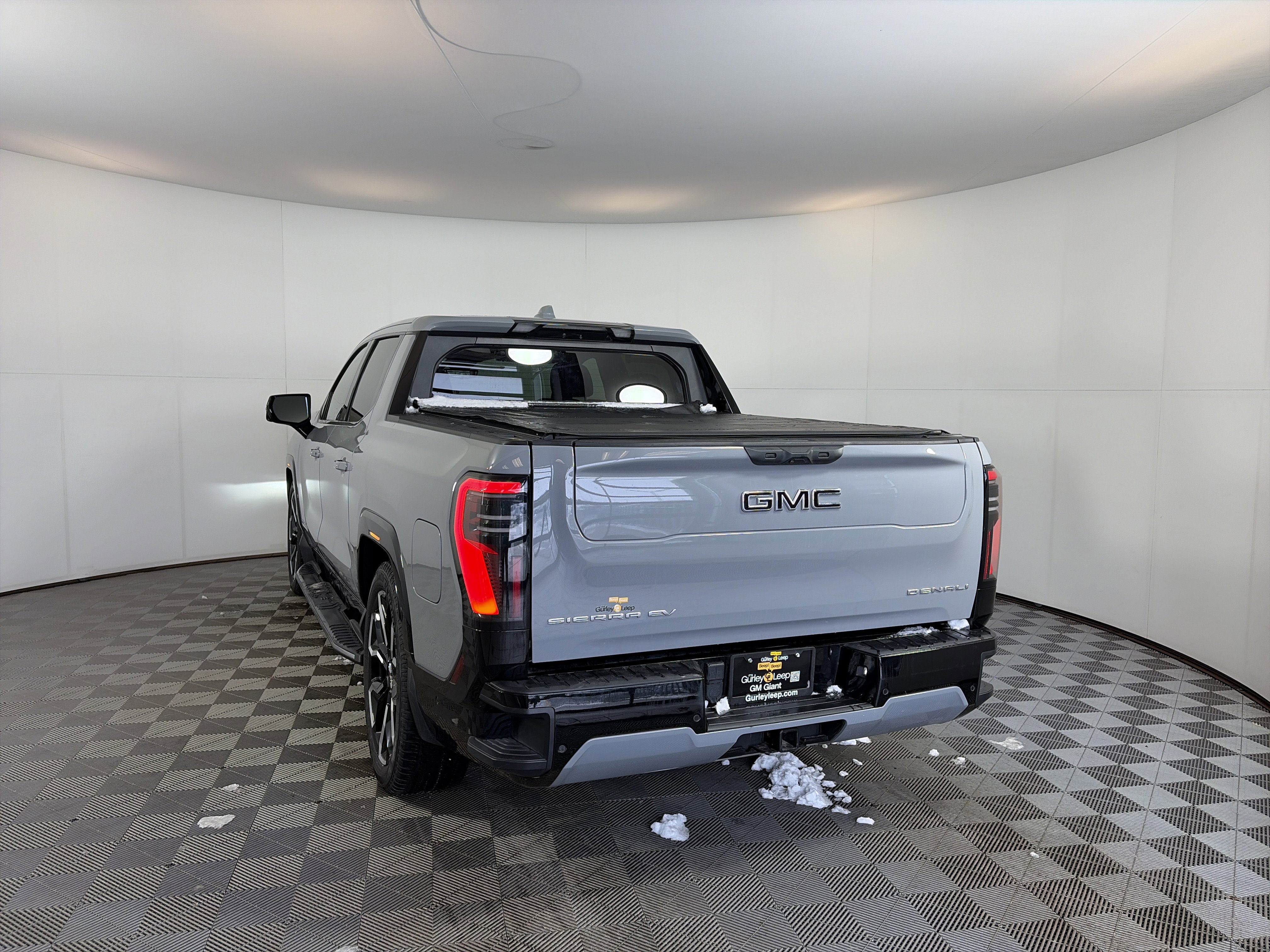 Certified 2024 GMC Sierra EV Denali image 8
