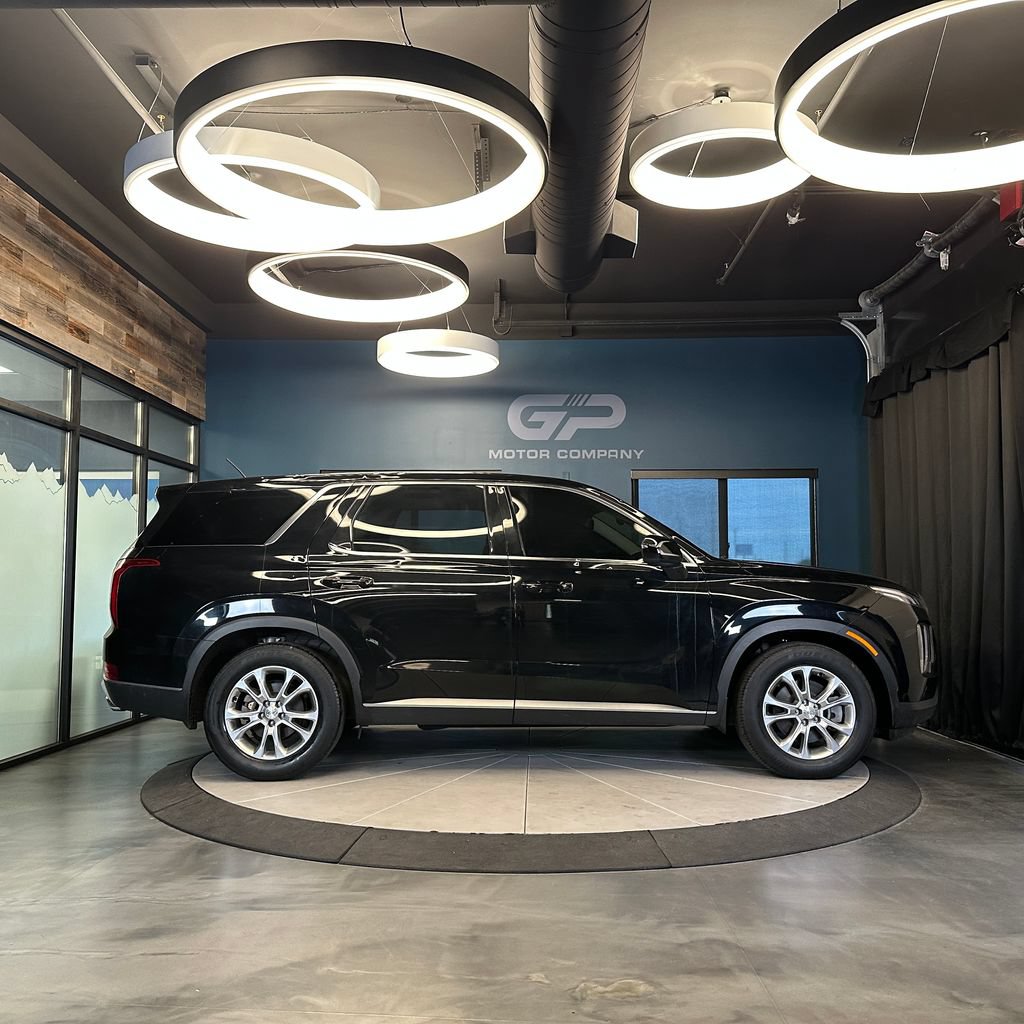 Used 2022 Hyundai Palisade SE AWD/4WD image 2
