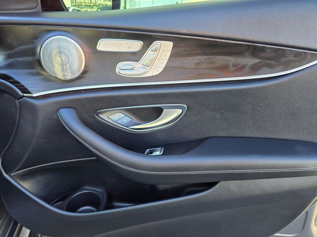 Used 2023 Mercedes-Benz E 450 4MATIC Sedan image 27