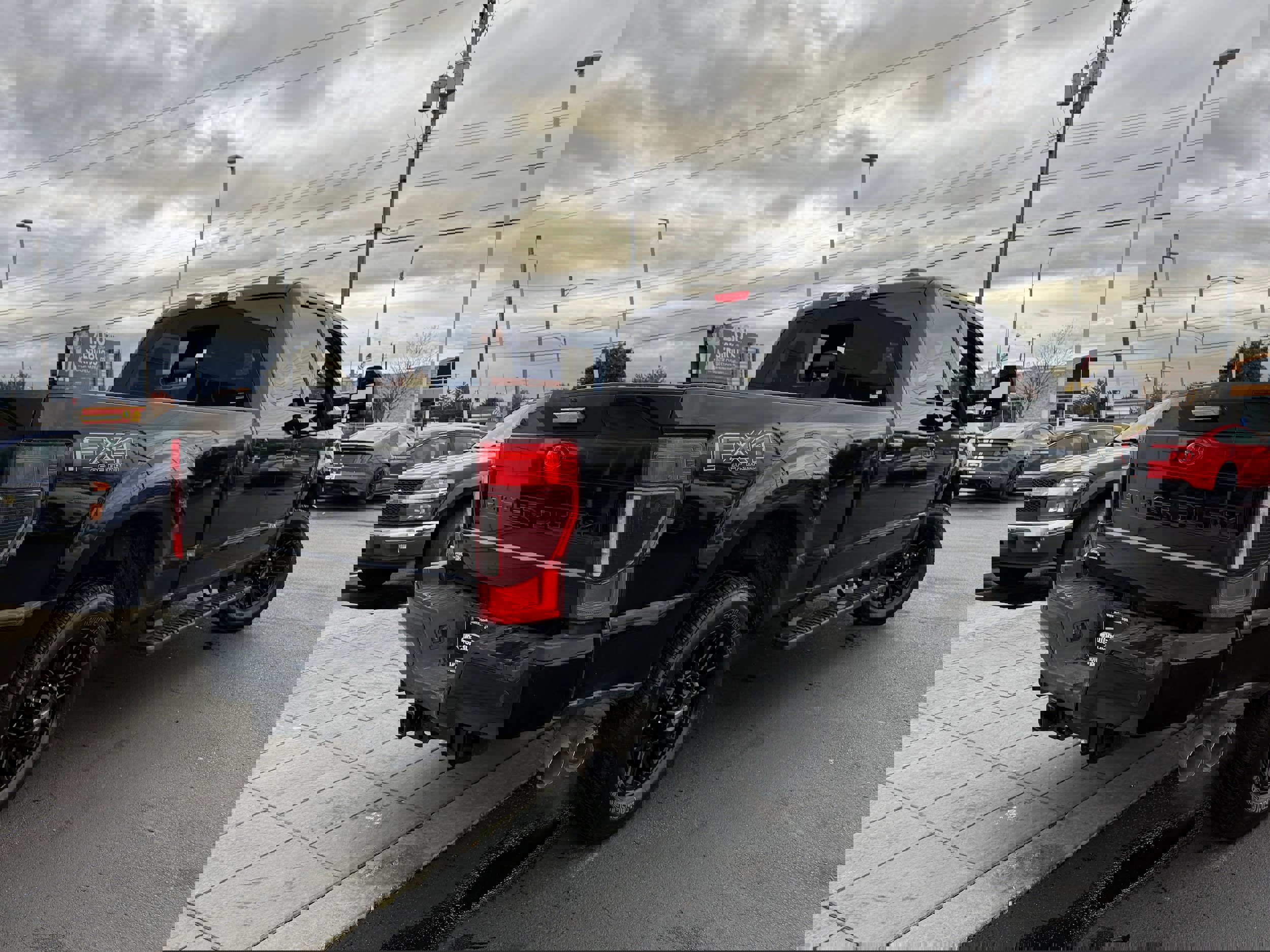 Used 2021 Ford F250 Lariat w/ Lariat Ultimate Package image 5