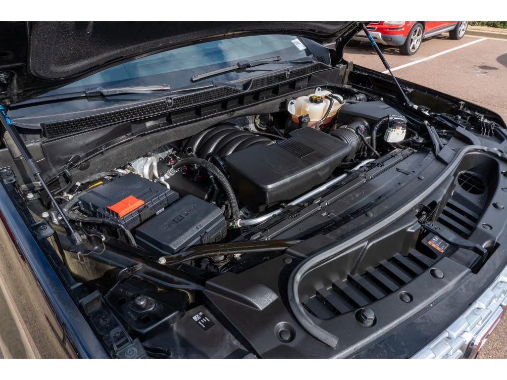 Used 2024 GMC Yukon Denali image 30