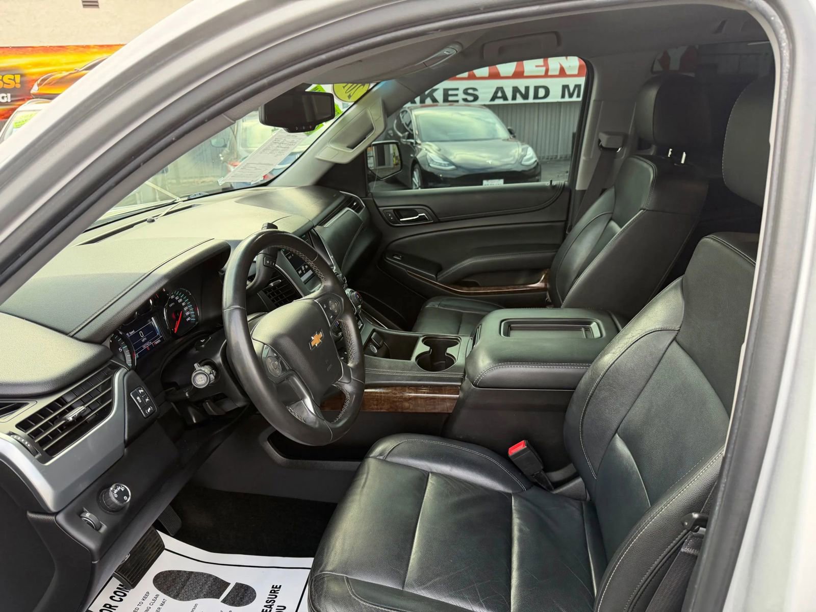 Used 2017 Chevrolet Tahoe LT RWD image 25