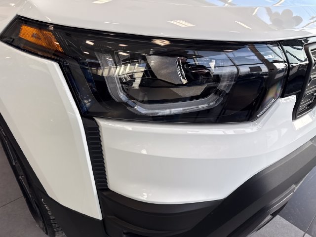 New 2026 Jeep Cherokee Laredo AWD/4WD image 10