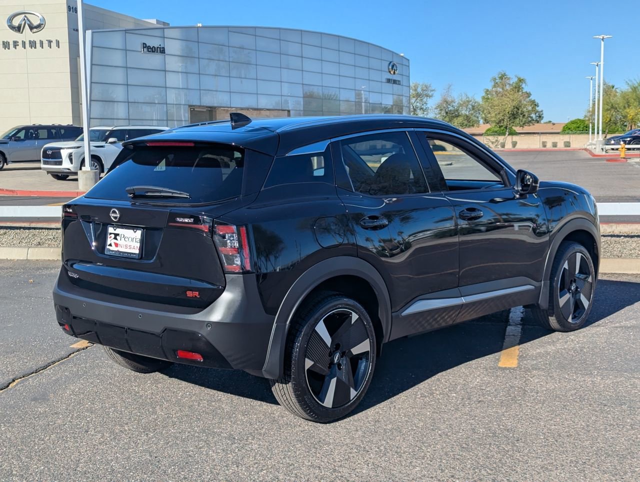 Certified 2025 Nissan Kicks SR image 6