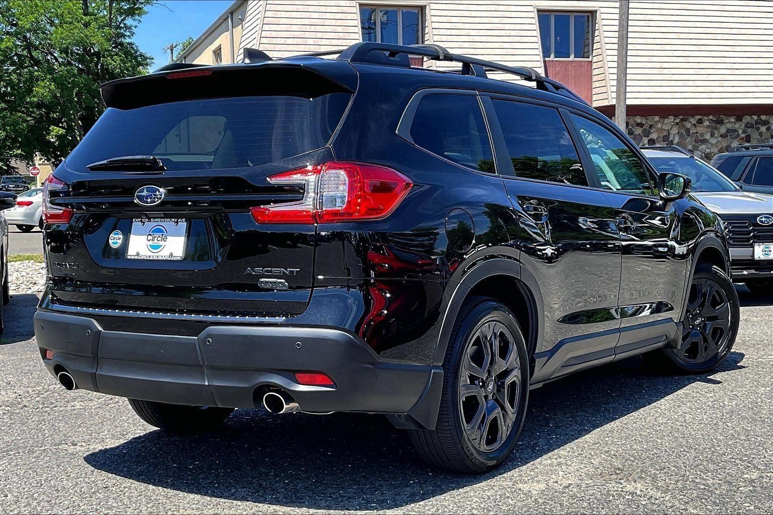 Certified 2025 Subaru Ascent Bronze Edition AWD/4WD image 14