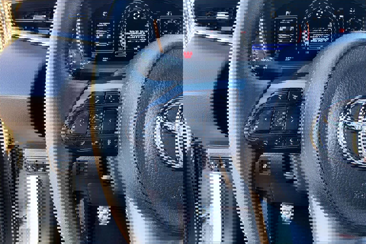 Used 2024 Toyota Corolla Core w/ Performance Package image 23