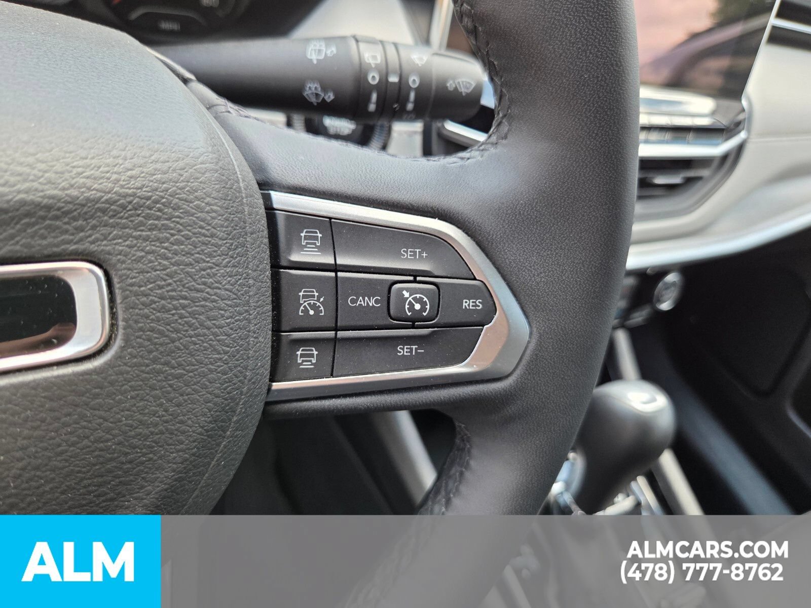 Used 2025 Jeep Compass Limited AWD/4WD image 19