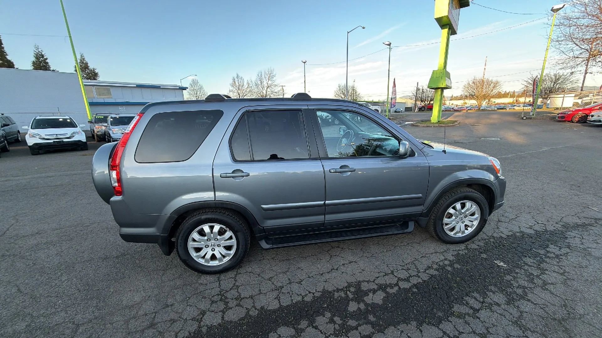 Used 2005 Honda CR-V EX image 3