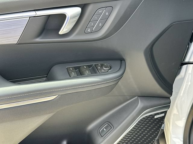 New 2026 Buick Enclave Preferred w/ Power Package FWD image 17
