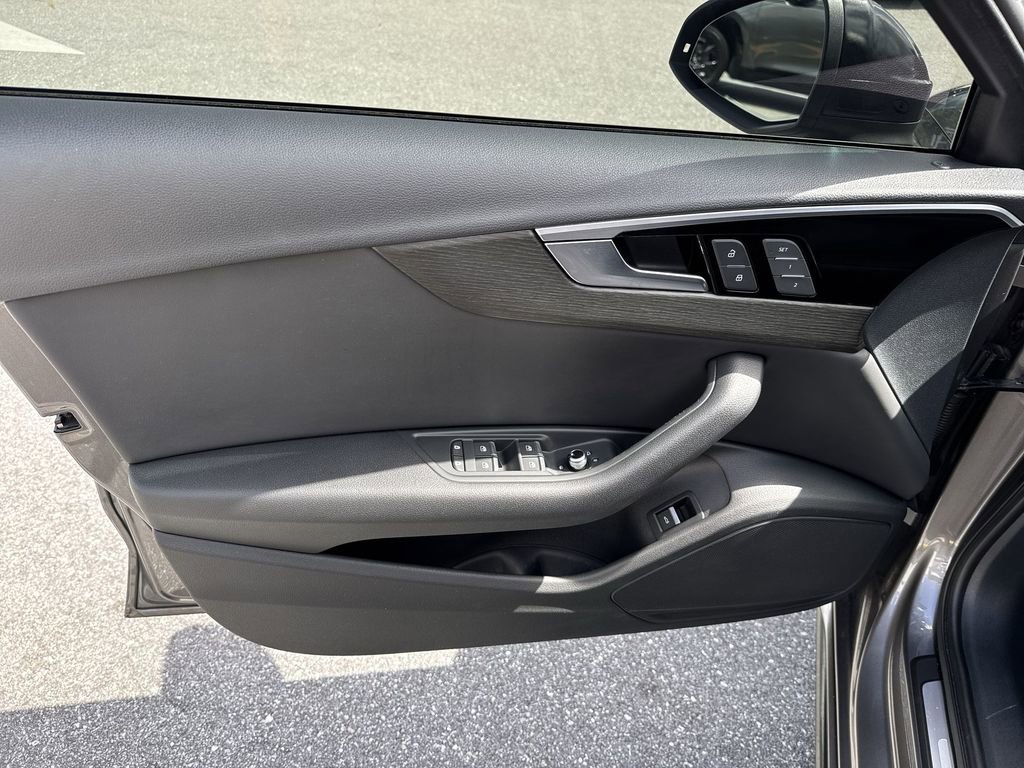 Used 2020 Audi A4 2.0T Premium w/ Convenience Package image 39