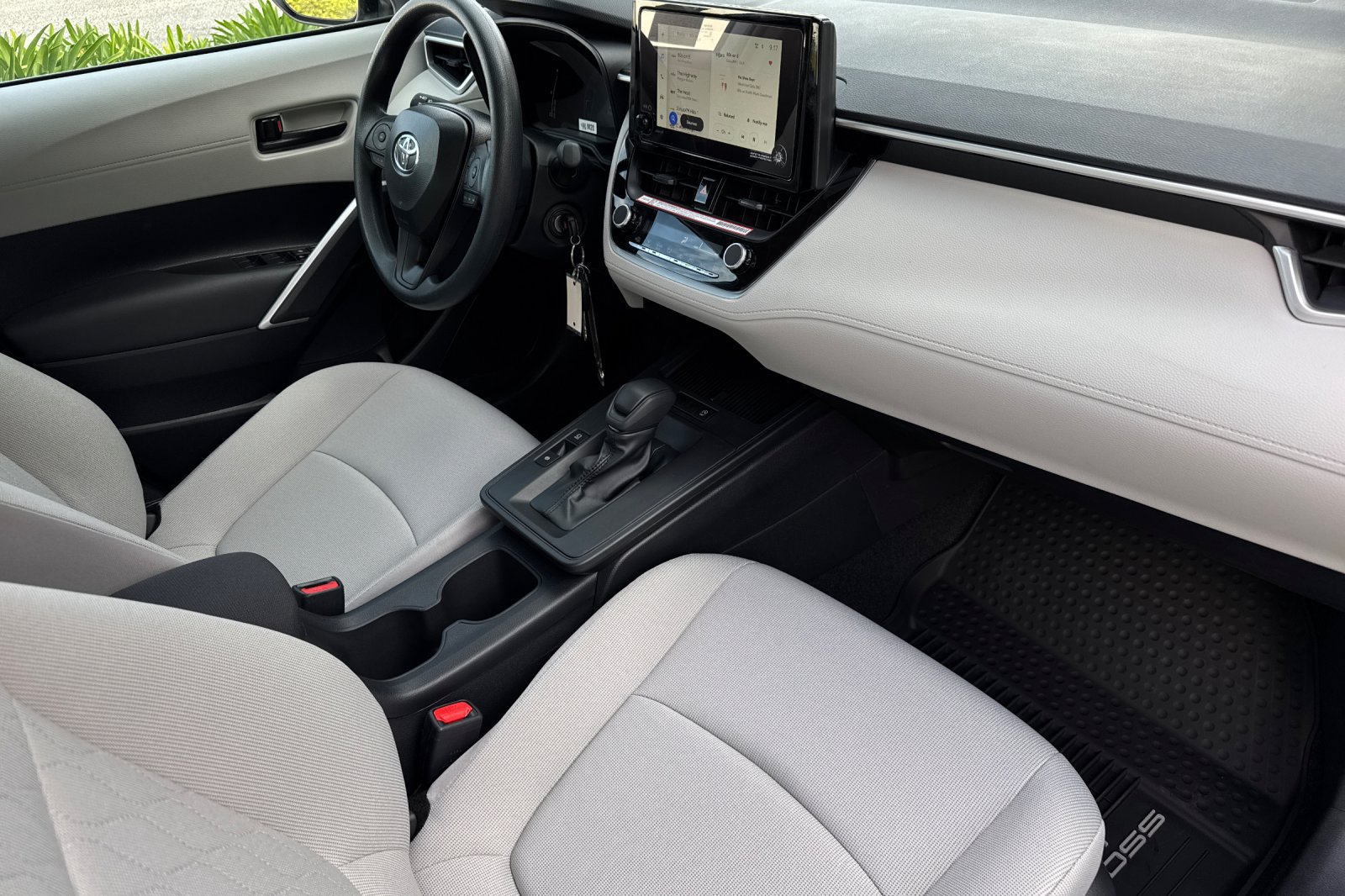 New 2026 Toyota Corolla Cross L FWD image 18