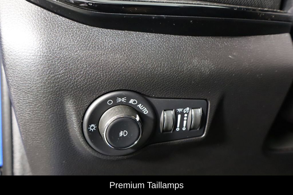 Used 2023 Jeep Compass Trailhawk w/ Trailhawk Elite Group image 23