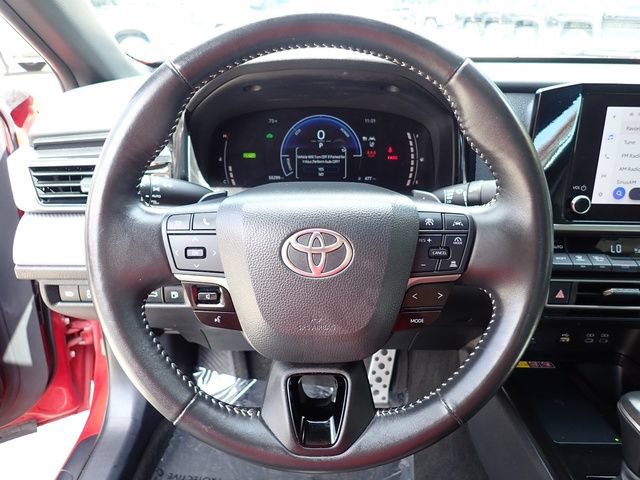 Used 2025 Toyota Camry SE FWD image 24