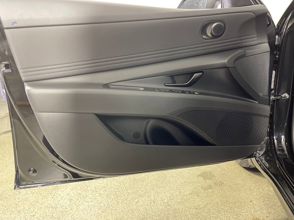 New 2026 Hyundai Elantra Sport image 19