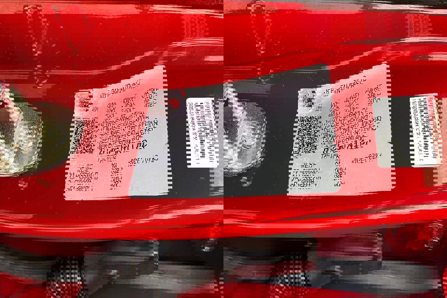 Used 2022 GMC Canyon Denali image 33