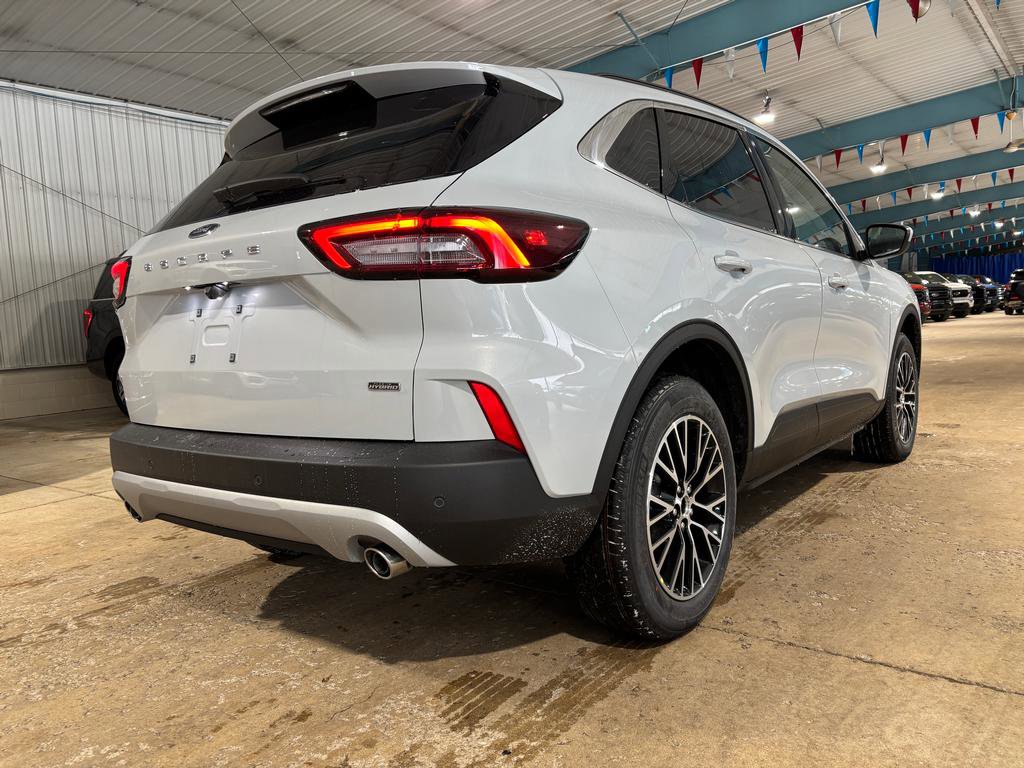 New 2026 Ford Escape SE FWD image 7
