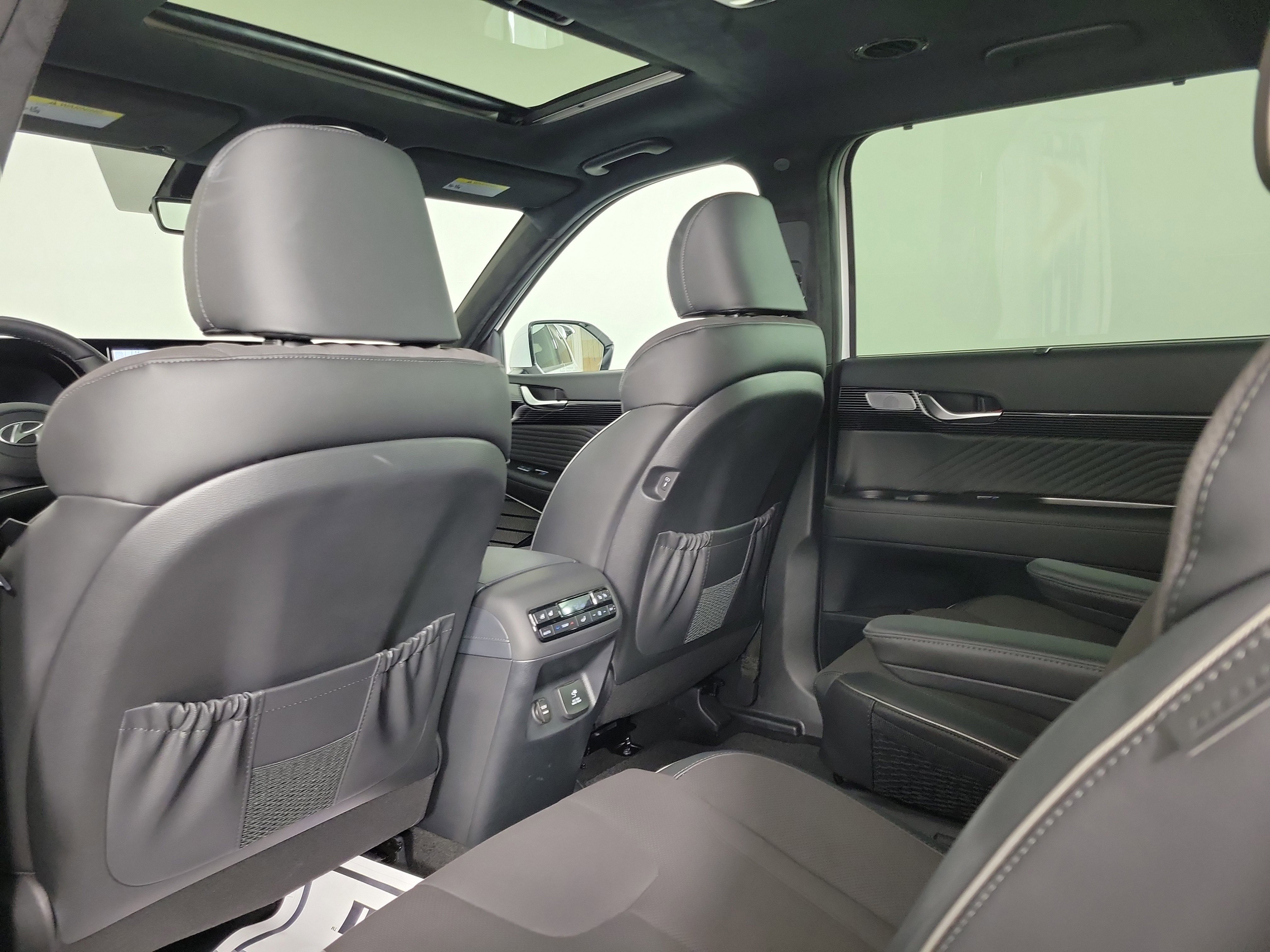 New 2025 Hyundai Palisade Calligraphy image 33