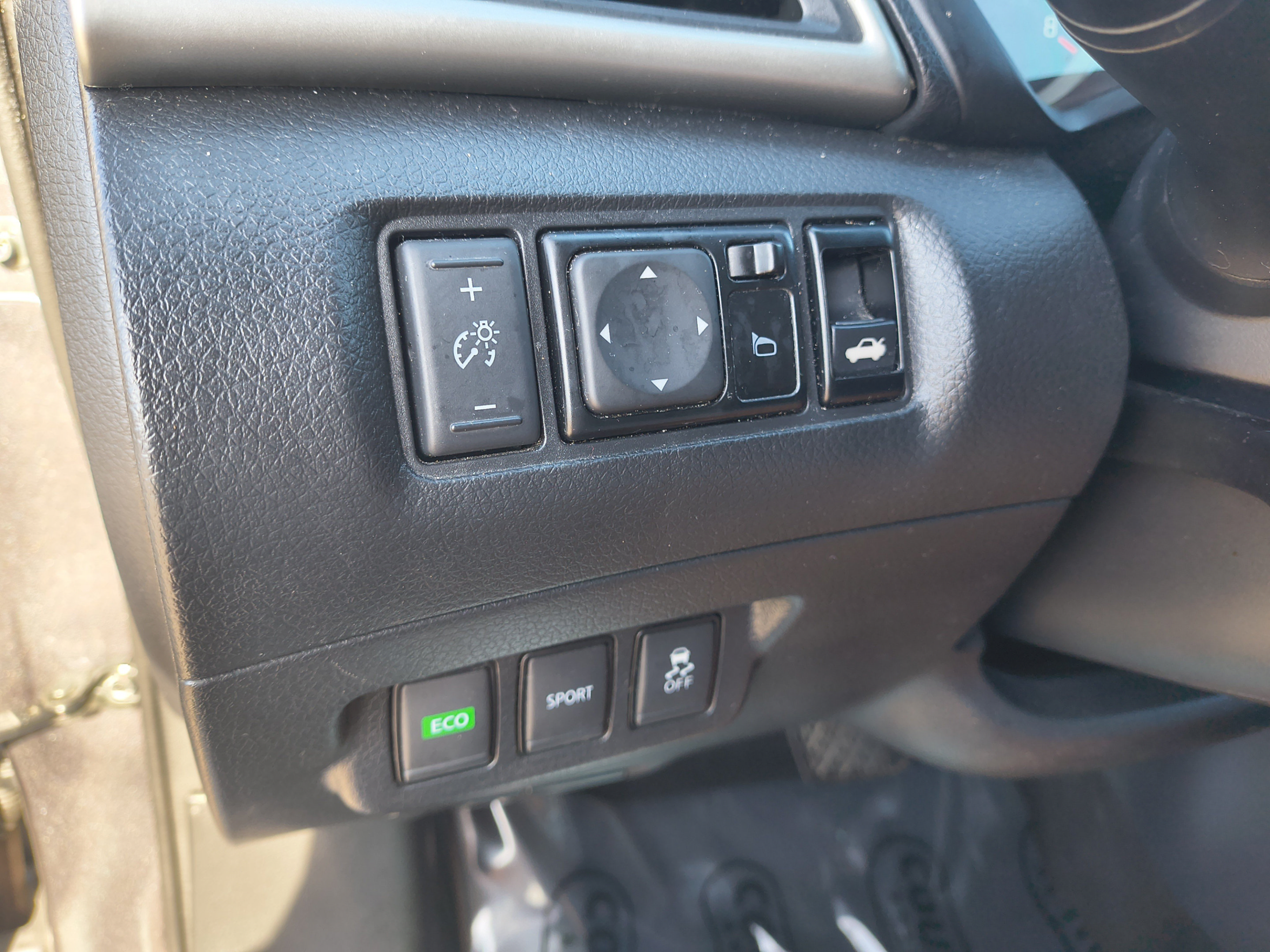 Used 2018 Nissan Sentra SV FWD image 27