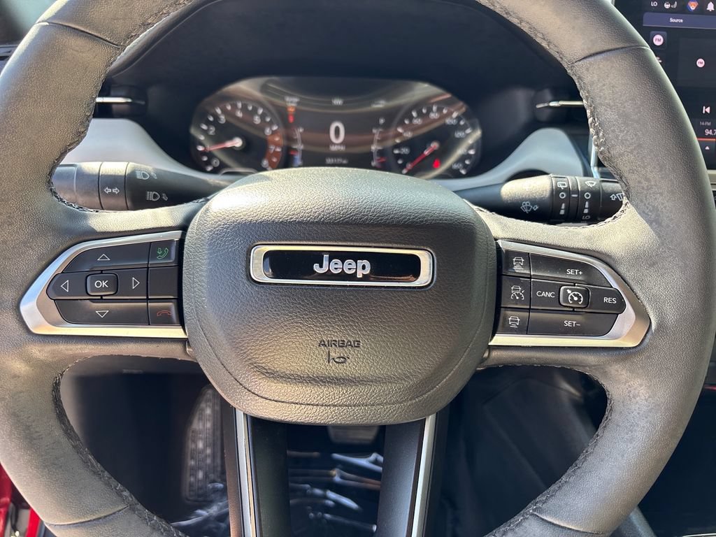 Used 2023 Jeep Compass Limited AWD/4WD image 7