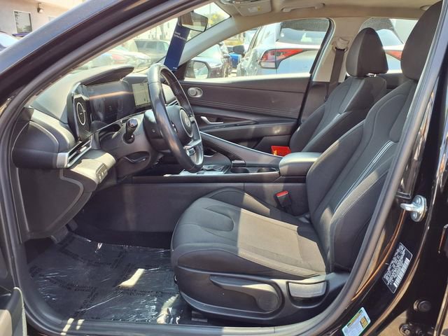Certified 2024 Hyundai Elantra SEL w/ Convenience Package FWD image 15