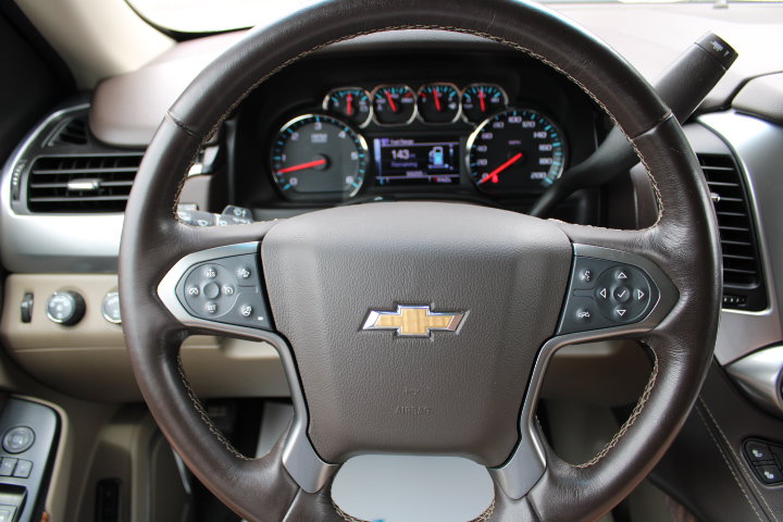 Used 2019 Chevrolet Tahoe Premier AWD/4WD image 13