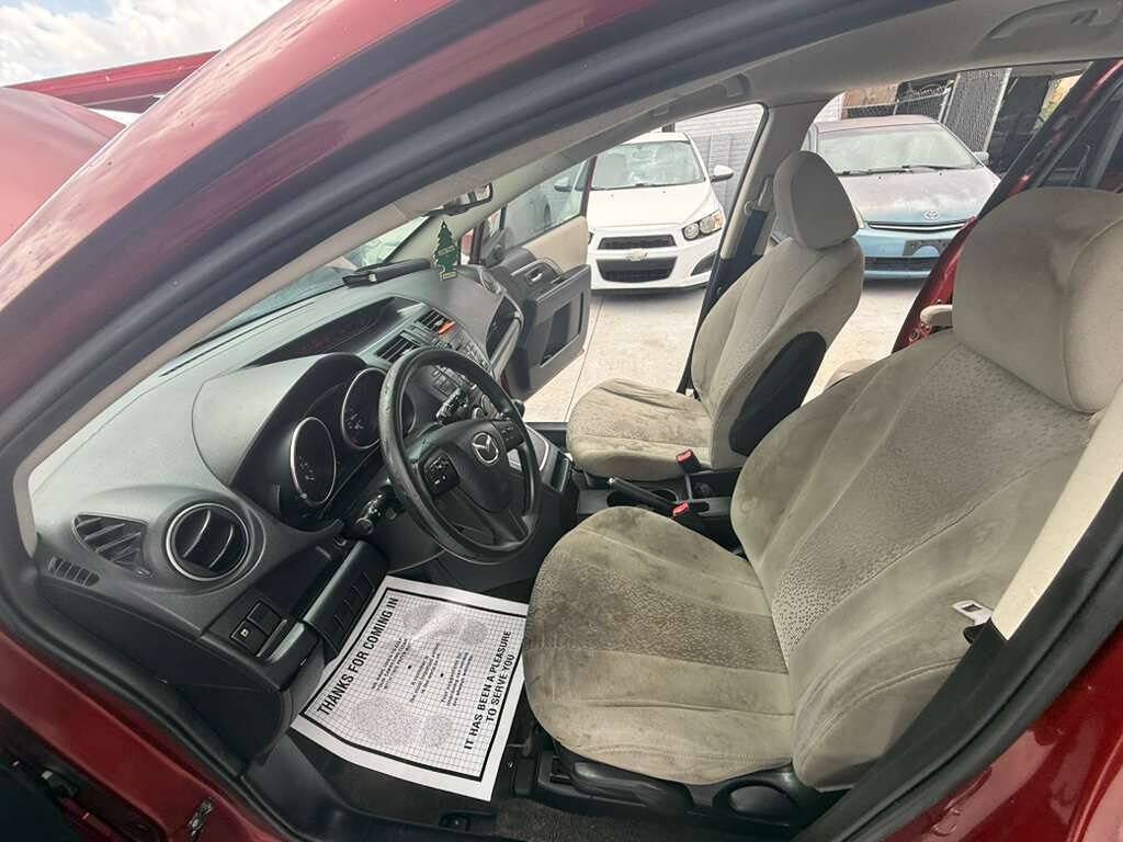 Used 2012 MAZDA MAZDA5 Sport FWD image 15
