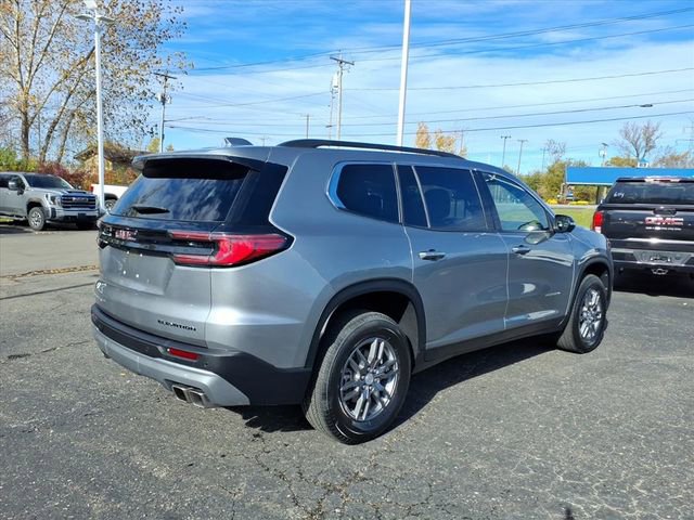 Used 2025 GMC Acadia Elevation image 5