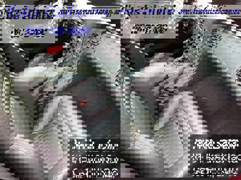 Used 2004 Chevrolet Corvette Coupe w/ Roof Package RWD image 27