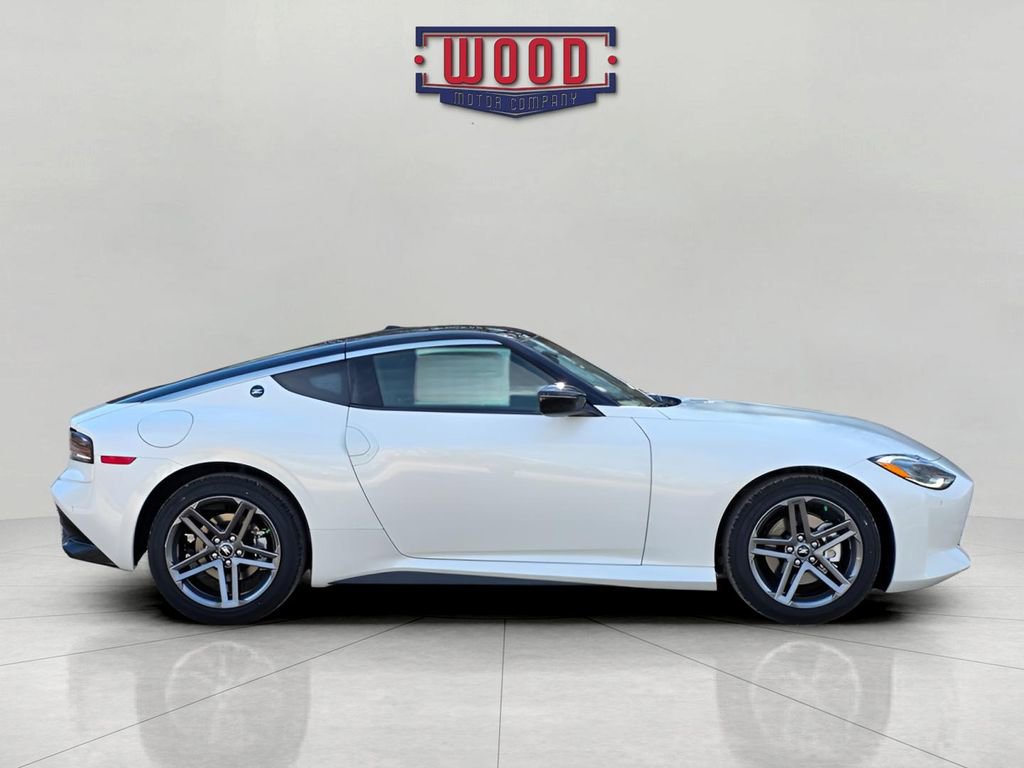 New 2026 Nissan Z Sport w/ Floor Mat Package RWD image 2